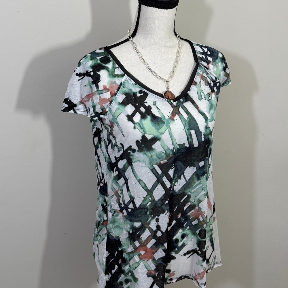 Vera Wang Green and Black Graphic Cap Sleeve Blouse